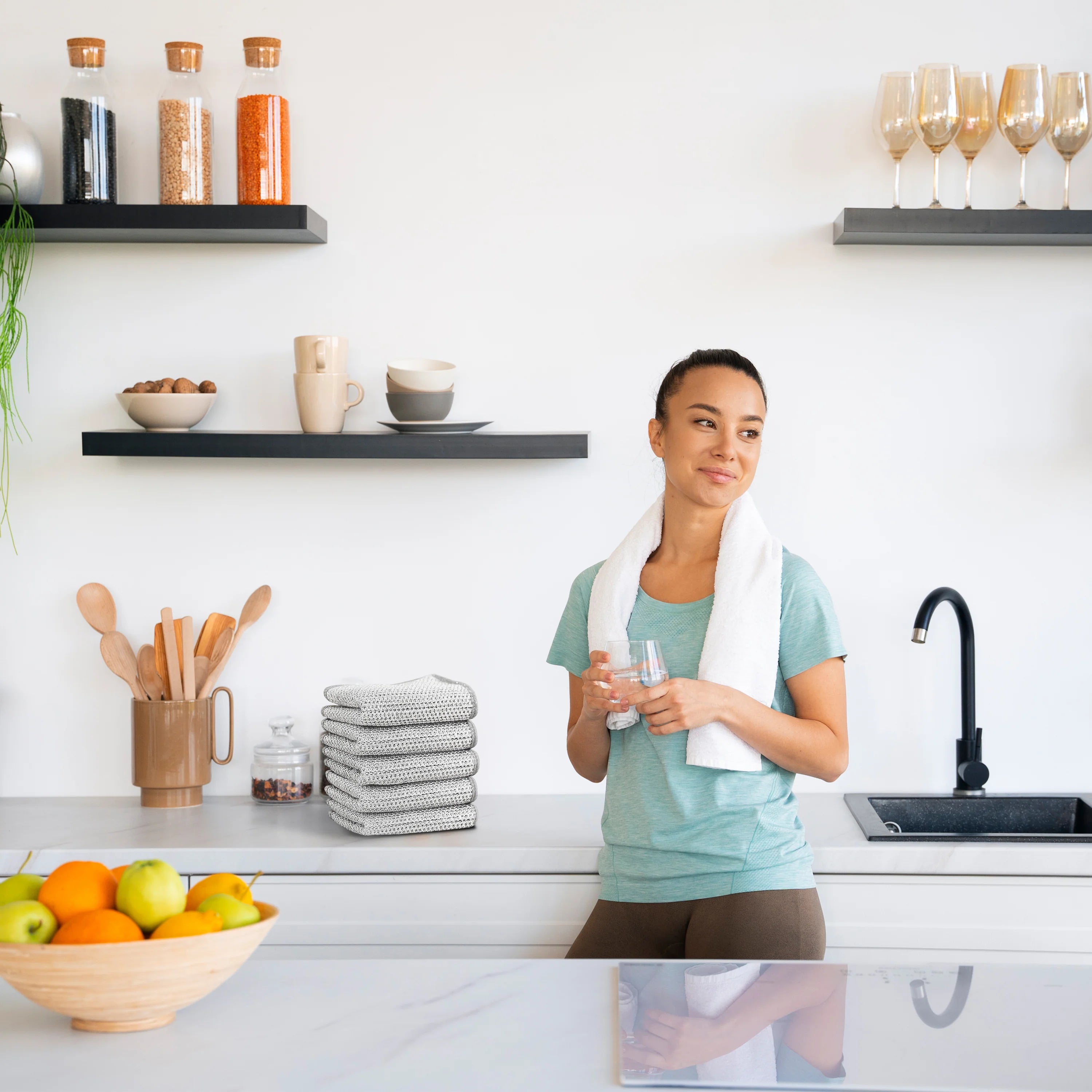 Non-scratch dishwashing cloth